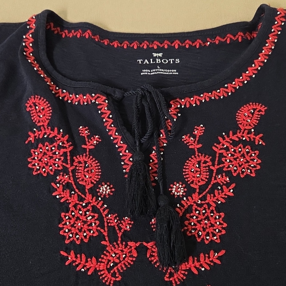 Embroidered Black and Red Women's Top Talbots Size Large 100 Cotton - Picture 4 of 6